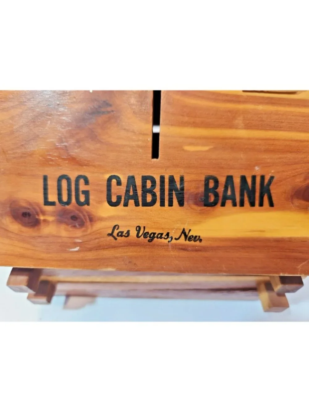 Vintage Log Cabin Cedar Bank - Las Vegas Nevada Souvenir With Stopper